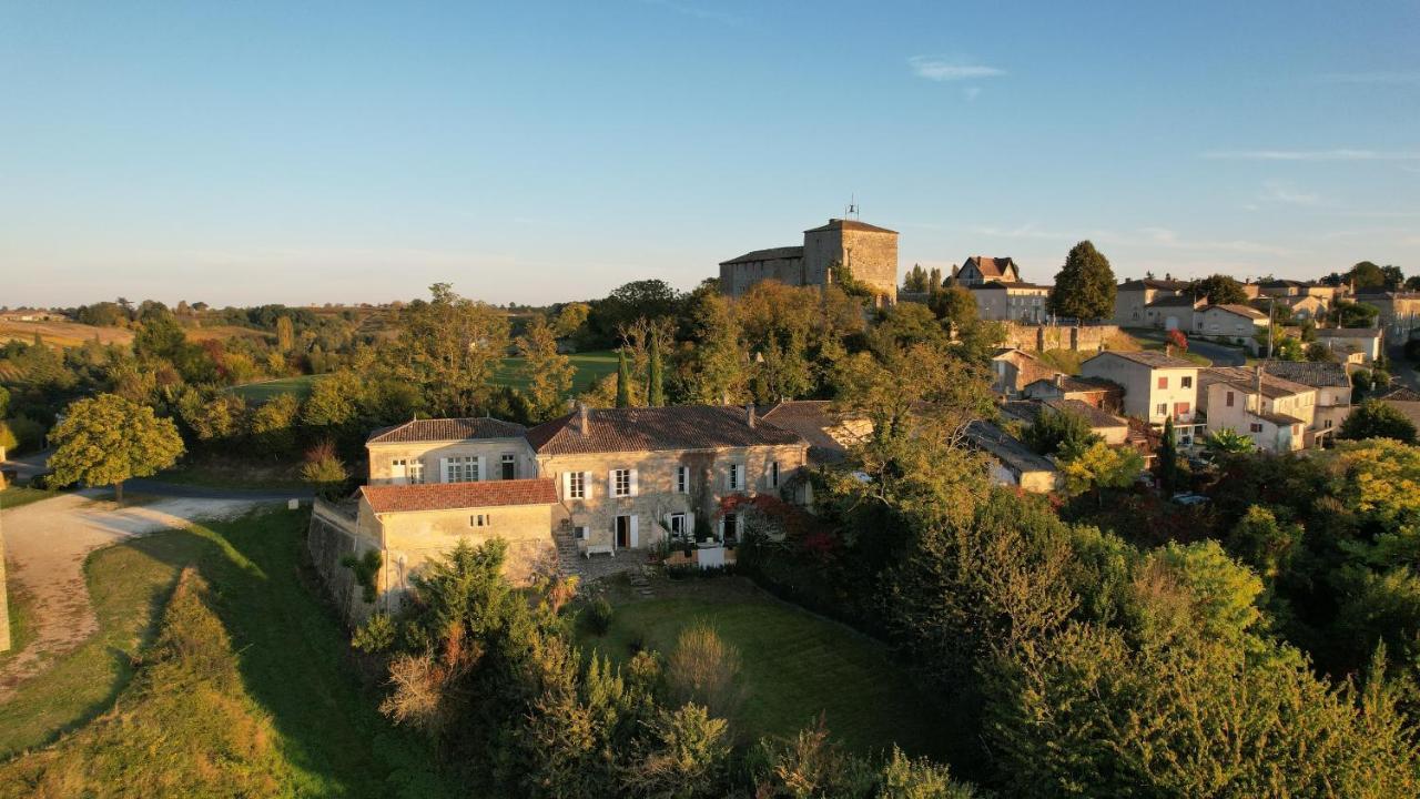 Romantic Gite Nr St Emilion With Private Pool And Views To Die For Pujols  외부 사진